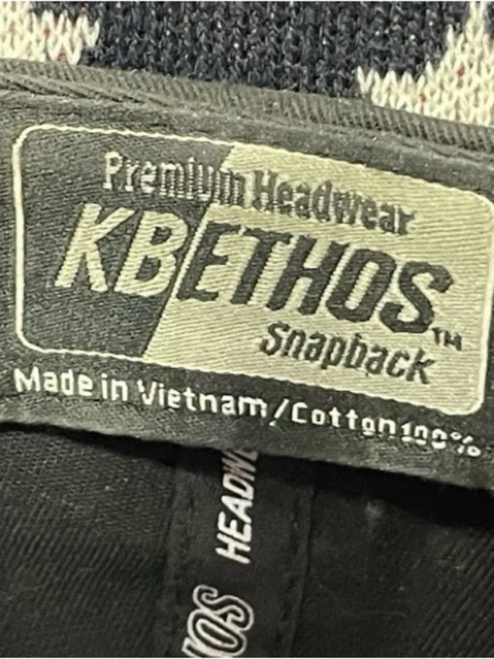 KBETHOS Black and Red New York Embroidered Baseball Snapback Hat